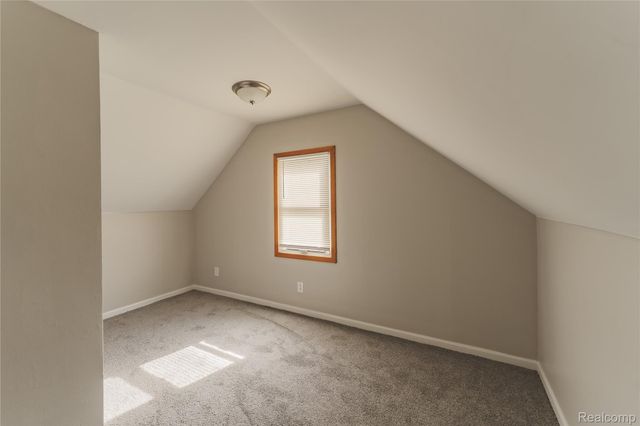 15765 Nicolai Avenue, Eastpointe, MI 48021