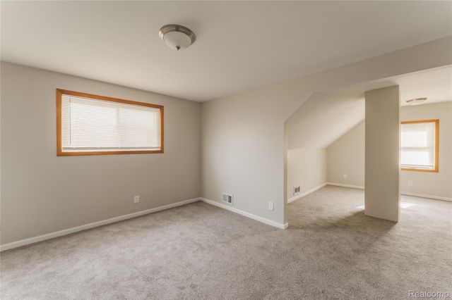 15765 Nicolai Avenue, Eastpointe, MI 48021