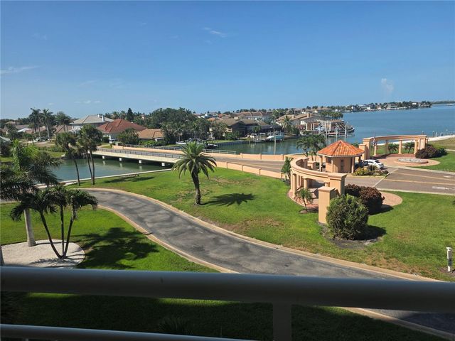 4900 BRITTANY DRIVE S 414, St Petersburg, FL 33715