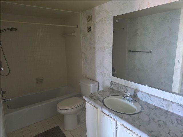 4900 BRITTANY DRIVE S 414, St Petersburg, FL 33715