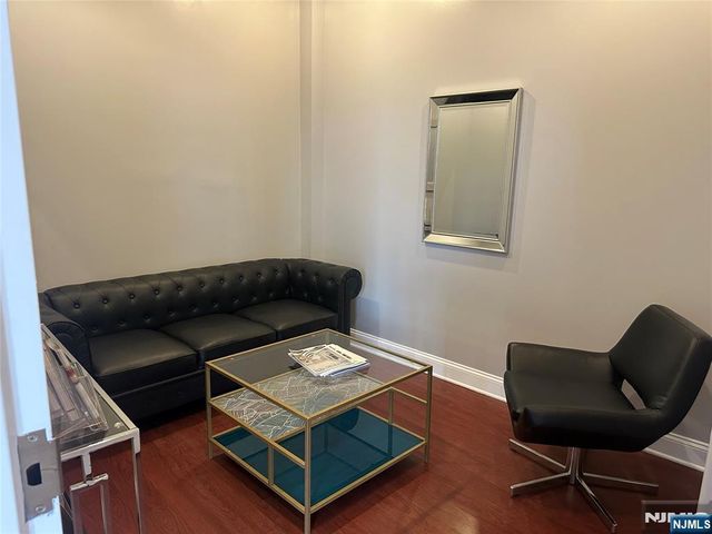 125 N Dean Street A, Englewood, NJ 07631