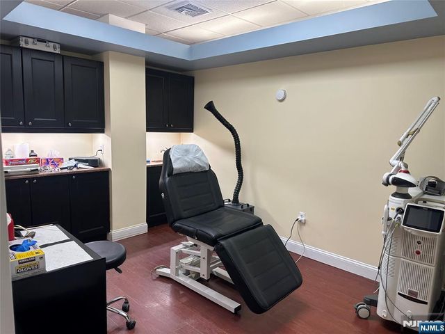 125 N Dean Street A, Englewood, NJ 07631