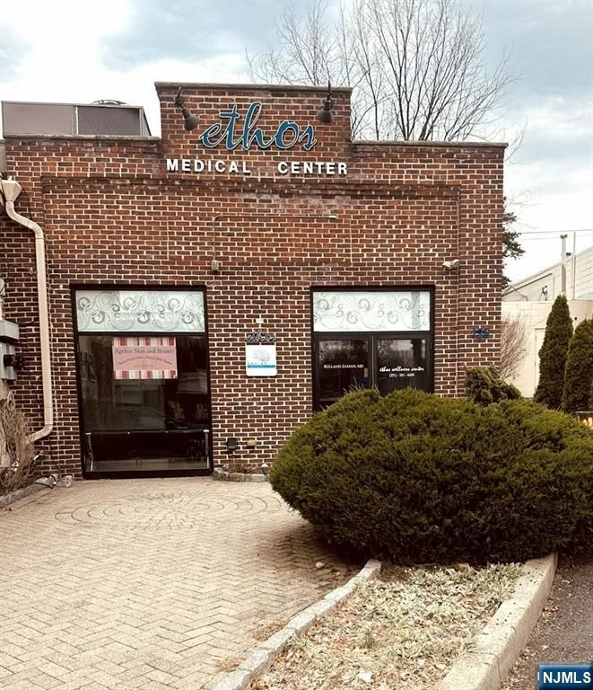 125 N Dean Street A, Englewood, NJ 07631