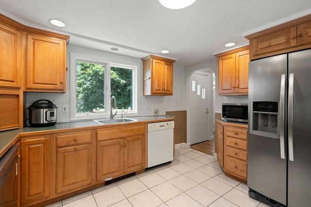 50 Mountain Street, Sharon, MA 02067