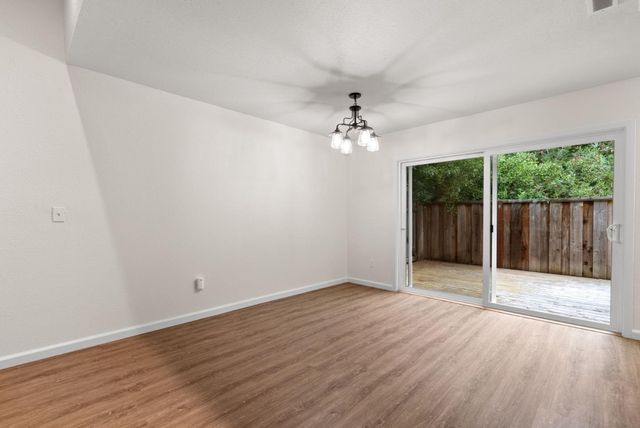 2042 Bobwhite Lane, Santa Cruz, CA 95065