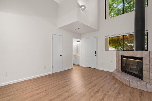 2042 Bobwhite Lane, Santa Cruz, CA 95065