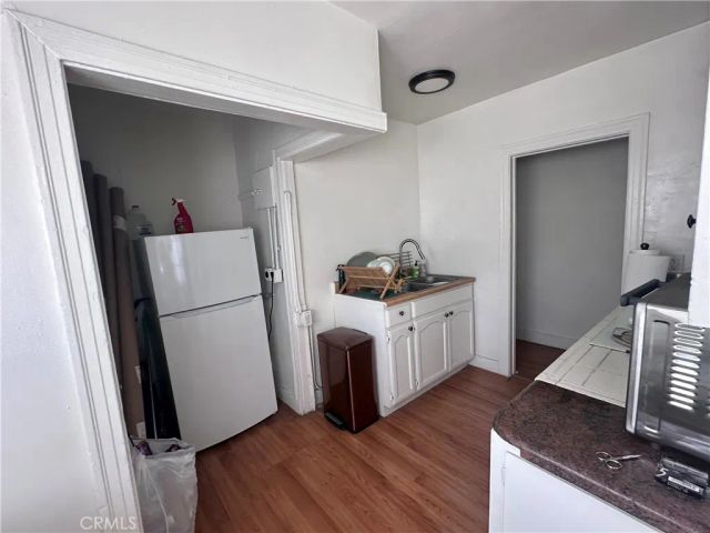 2258 Duane, Los Angeles, CA 90039