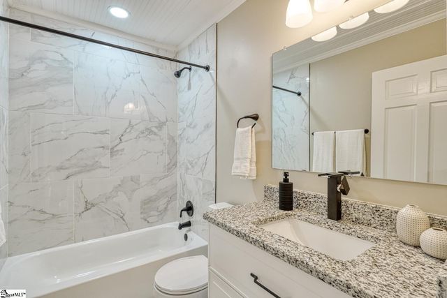 530 W Hayne Street, Woodruff, SC 29388