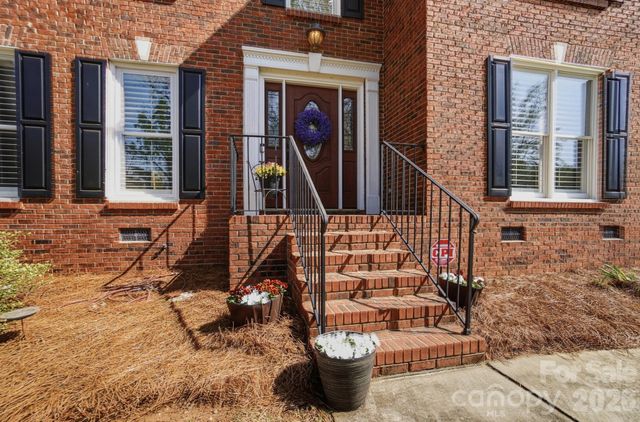 4218 Patriots Way, Gastonia, NC 28056