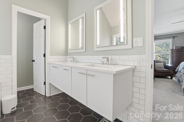 4218 Patriots Way, Gastonia, NC 28056