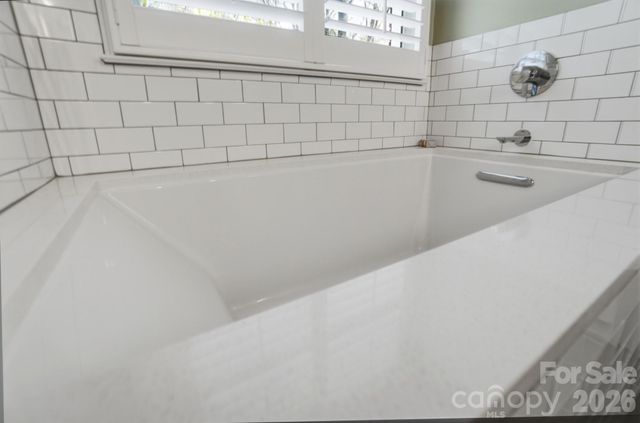 4218 Patriots Way, Gastonia, NC 28056