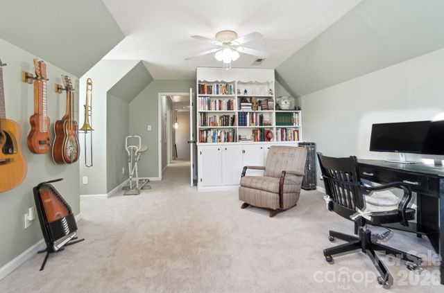 4218 Patriots Way, Gastonia, NC 28056