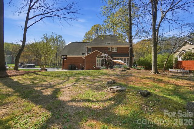 4218 Patriots Way, Gastonia, NC 28056
