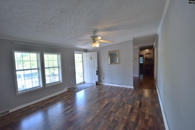 518 Pat Roads, Lexington, SC 29073
