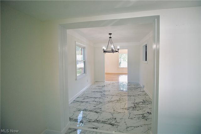 2529 Canterbury Road, Cleveland Heights, OH 44118