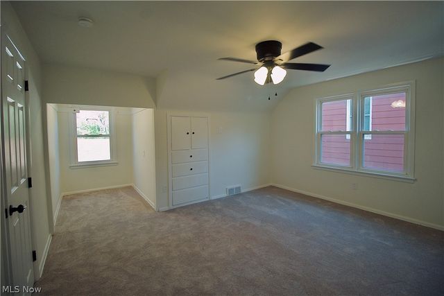 2529 Canterbury Road, Cleveland Heights, OH 44118