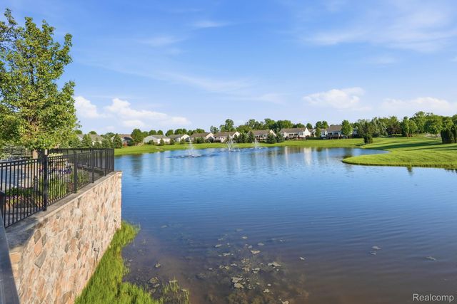 9370 Sand Hill Drive, Grand Blanc Charter Township, MI 48439