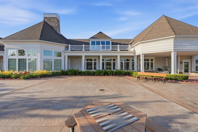 9370 Sand Hill Drive, Grand Blanc Charter Township, MI 48439