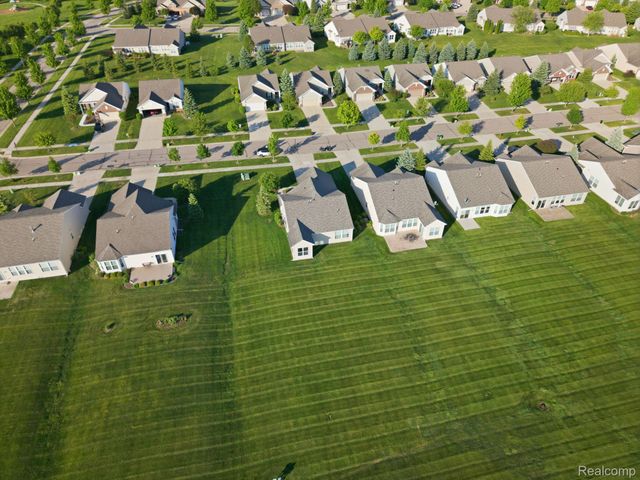9370 Sand Hill Drive, Grand Blanc Charter Township, MI 48439