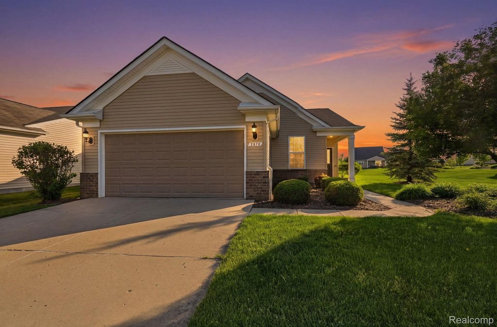 9370 Sand Hill Drive, Grand Blanc Charter Township, MI 48439