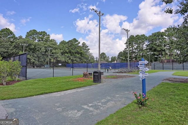 104 Longwood Drive, Savannah, GA 31405