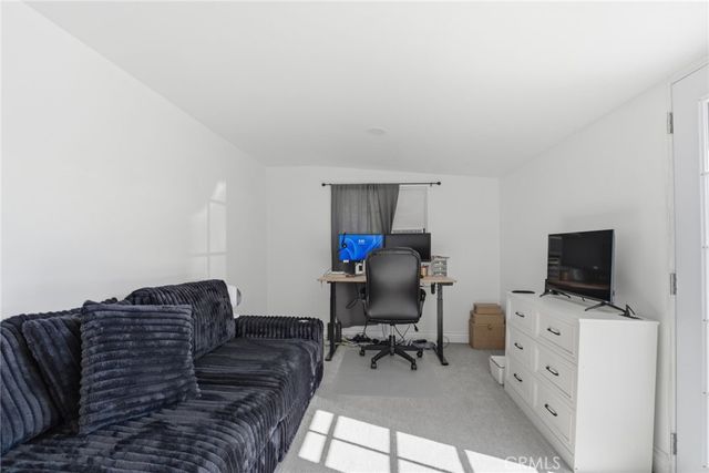 17651 Santa Ana, Bloomington, CA 92316