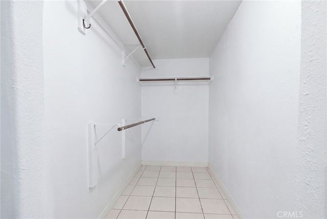 17651 Santa Ana, Bloomington, CA 92316