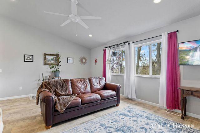 812 Strauss Court, Greenville, MI 48838