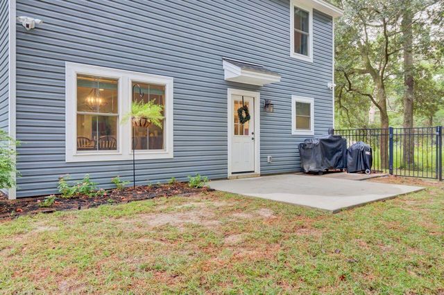 5717 Chaplins Landing Road, Hollywood, SC 29449