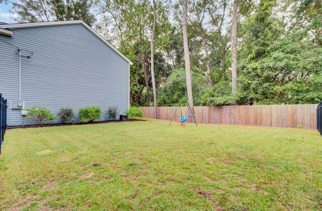 5717 Chaplins Landing Road, Hollywood, SC 29449