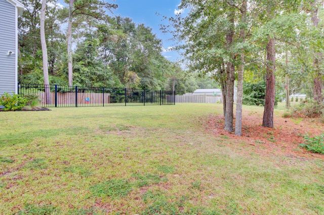 5717 Chaplins Landing Road, Hollywood, SC 29449