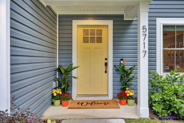 5717 Chaplins Landing Road, Hollywood, SC 29449