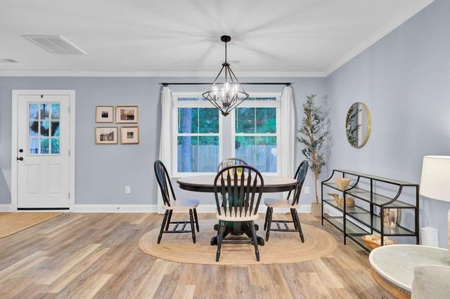 5717 Chaplins Landing Road, Hollywood, SC 29449