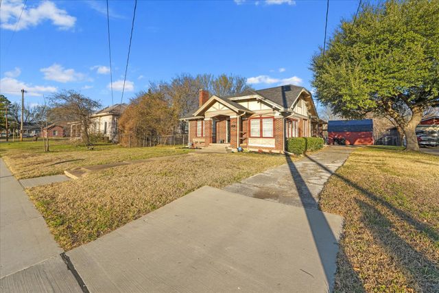 2221 Walnut Street, Greenville, TX 75401