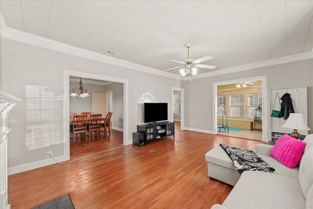 2221 Walnut Street, Greenville, TX 75401