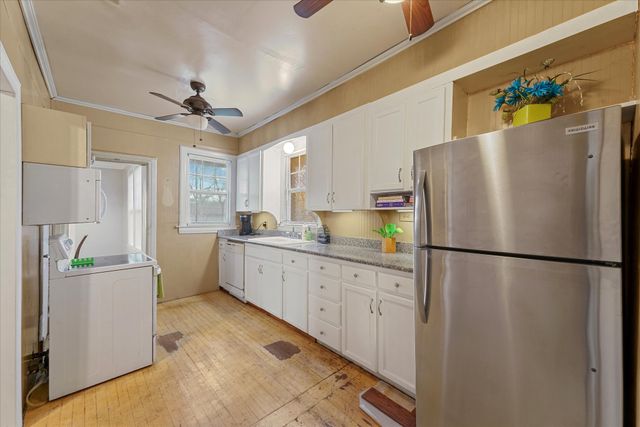 2221 Walnut Street, Greenville, TX 75401