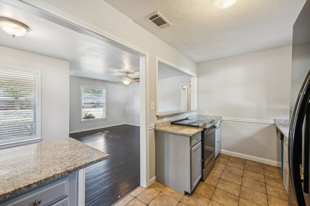 10433 Cayuga Drive, Dallas, TX 75228