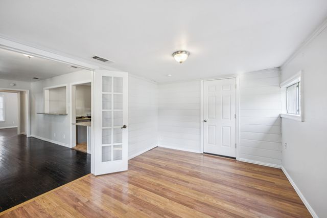 10433 Cayuga Drive, Dallas, TX 75228