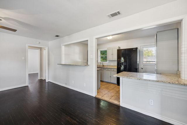 10433 Cayuga Drive, Dallas, TX 75228