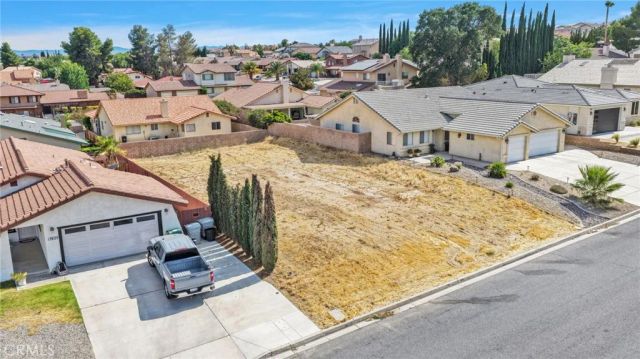 17815 Vista Point, Victorville, CA 92395