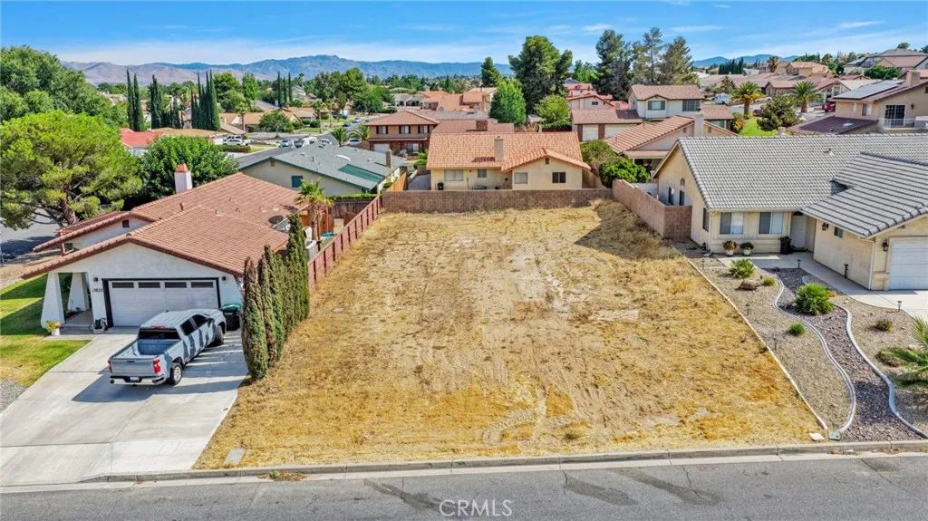 17815 Vista Point, Victorville, CA 92395