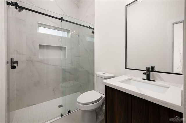 916 Glory Street 2, Alamo, TX 78516
