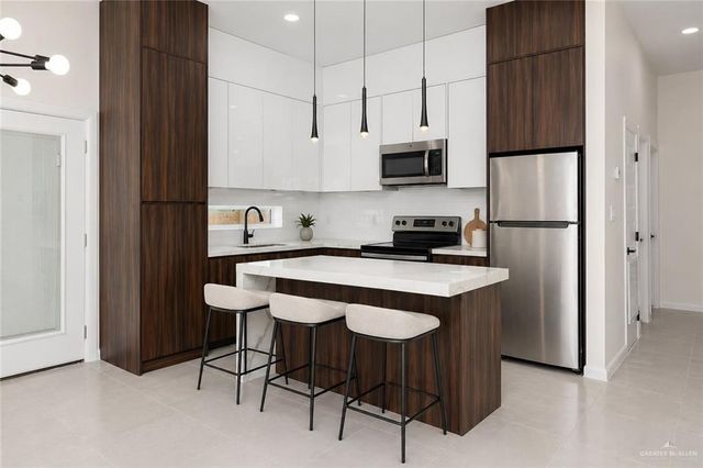 916 Glory Street 2, Alamo, TX 78516