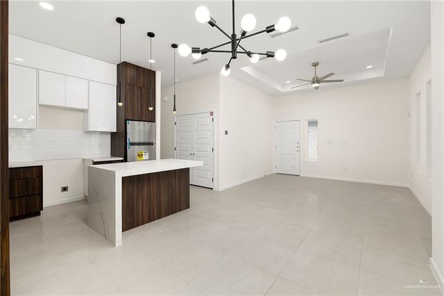 916 Glory Street 2, Alamo, TX 78516