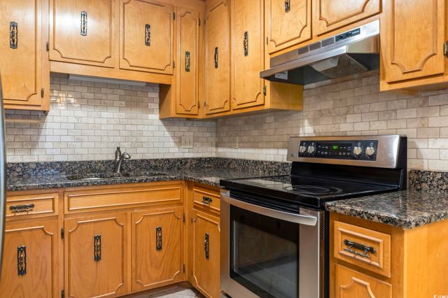 210 25th Ave S Apt 13, Myrtle Beach, SC 29577