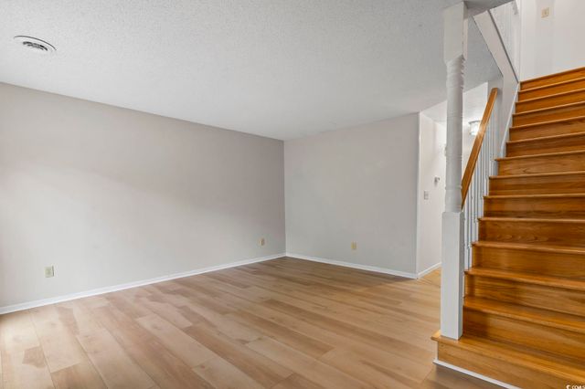 210 25th Ave S Apt 13, Myrtle Beach, SC 29577