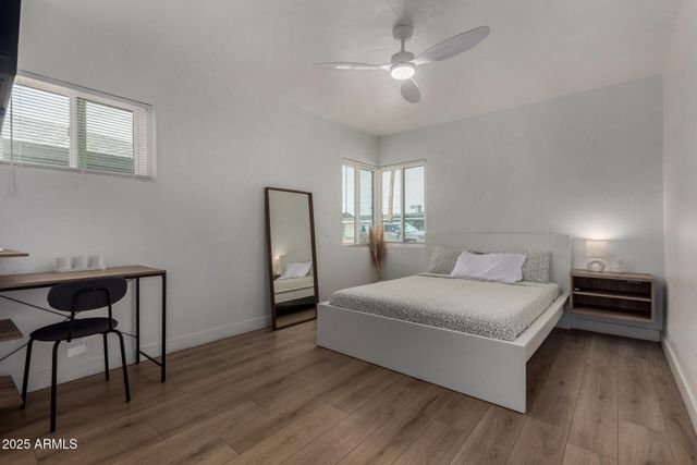 829 W Mitchell Drive, Phoenix, AZ 85013