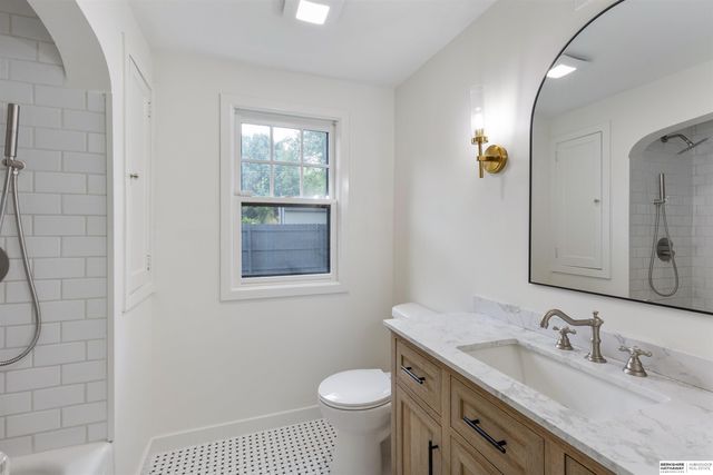 4940 Franklin Street, Omaha, NE 68104