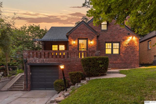 4940 Franklin Street, Omaha, NE 68104
