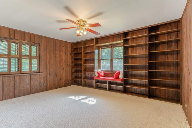 520 Scenic Drive, Evansville, IN 47715